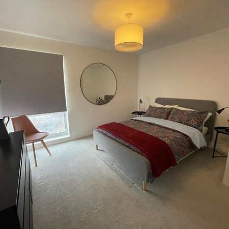 Modern And Comfortable Flat With Private Parking Oxford Exterior foto